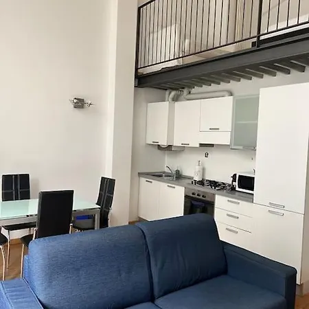 Loft Industrial Revival Σπίτι διακοπών Μιλάνο